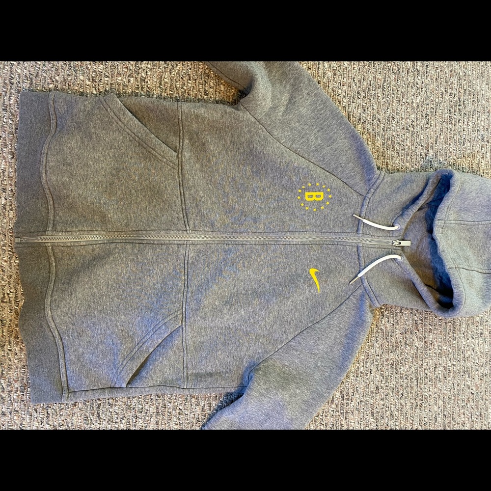 nike zip up
